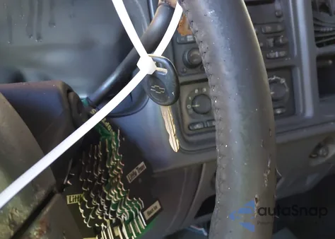 2005 Chevrolet Silverado 2500Hd Ls из США, поврежденный, VIN 1GCHK23235F812144